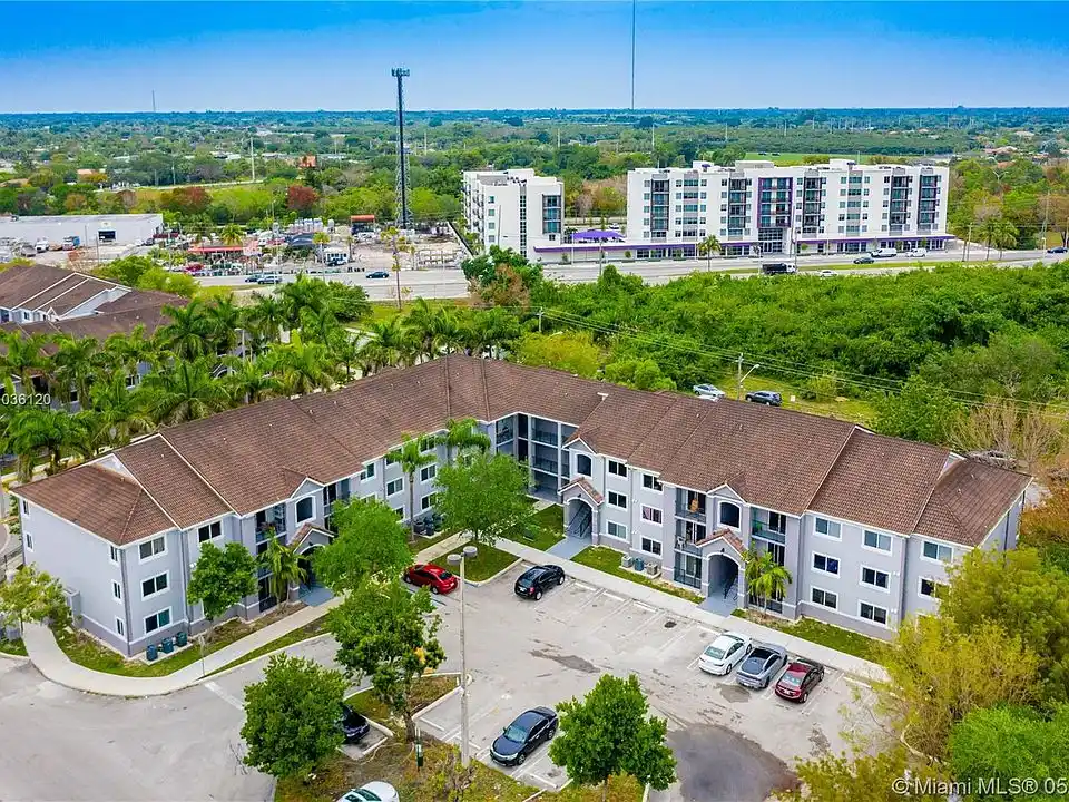 Vista Trace Condominiums after engineering and construction work from Icon Group